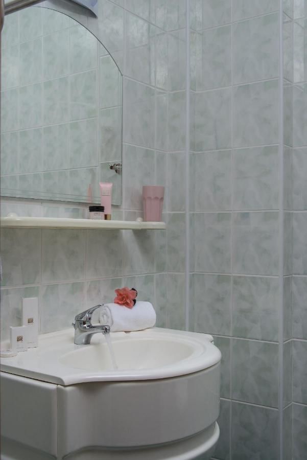 Отель Hotel Cоmplex Avliga Beach - Halfboard Солнечный Берег